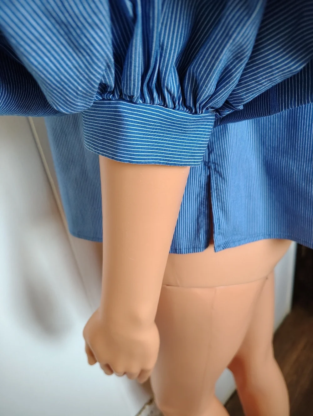Zara Blue Striped Off-Shoulder Puff Sleeve Top Size S.